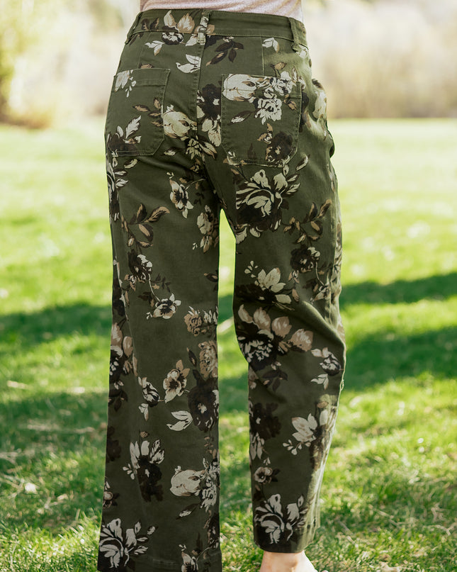 Green Vintage Floral Print Square Patch Pocket Raw Hem Shift Jeans