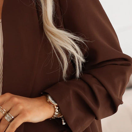 588-3 Women's classic jacket with draped sleeves - chocolate