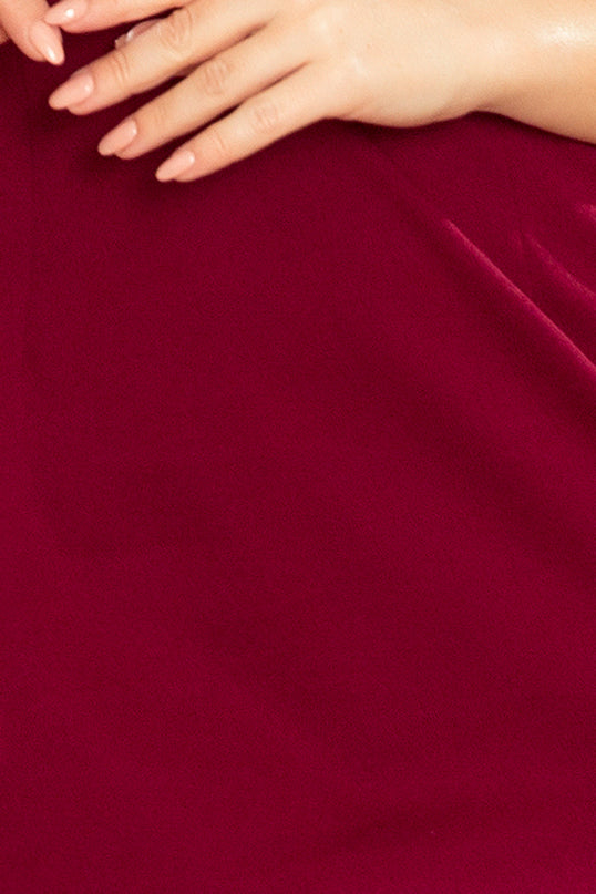 Burgundy Dress with Neckline – Kelly