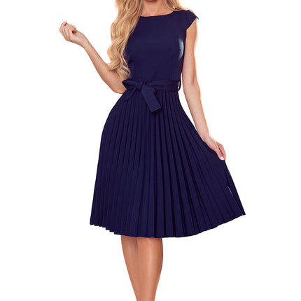 311-12 LILA Pleated dress with short sleeves - dark blue