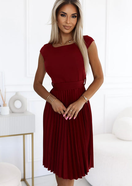 311-15 LILA Pleated dress with short sleeves - color burgundy