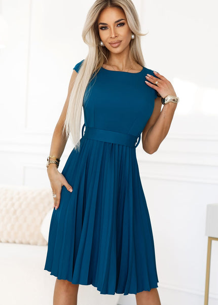 311-17 LILA Classic pleated dress with short sleeves and a belt - sea color