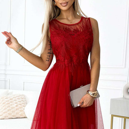 522-3 CATERINA Feminine dress with guipure and delicate tulle - red