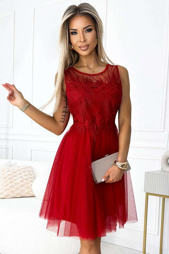 522-3 CATERINA Feminine dress with guipure and delicate tulle - red