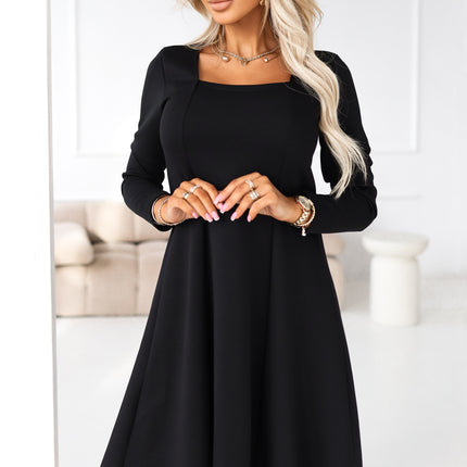 574-3 IVANA comfortable trapeze dress with a neckline and long sleeves - black