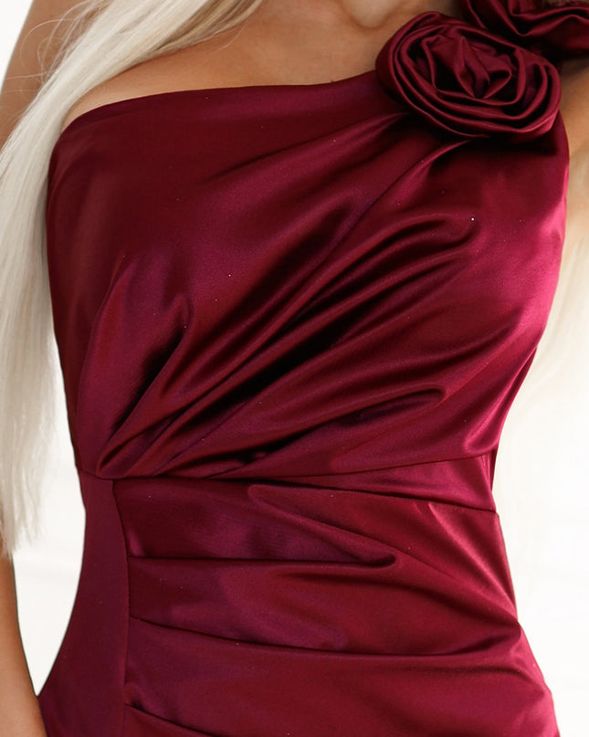 580-2 AURORA long satin one shoulder dress with roses - burgundy
