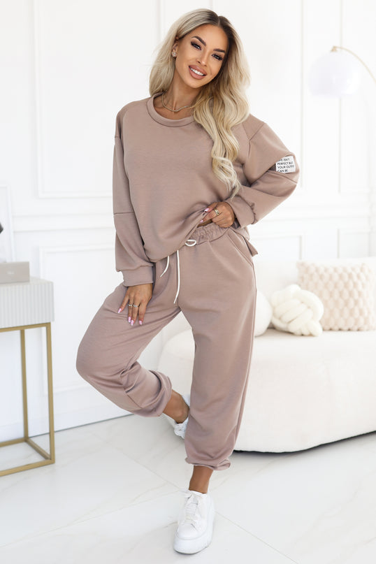 Cappuccino Tracksuit Set with Oversized Sweatshirt and Drawstring Pants