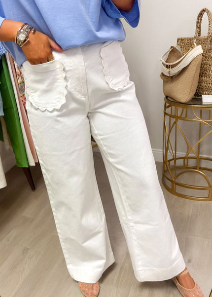 White Scalloped Patch Pocket Jeans
