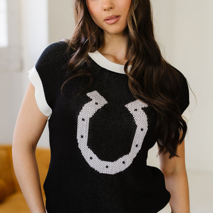 Goat Horse Shoe Pattern Contrast Trim Short Sleeve Sweater