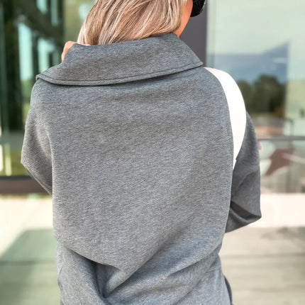 Medium Grey Collared V Neck Pullover Sweatshirt Sweatpants Set