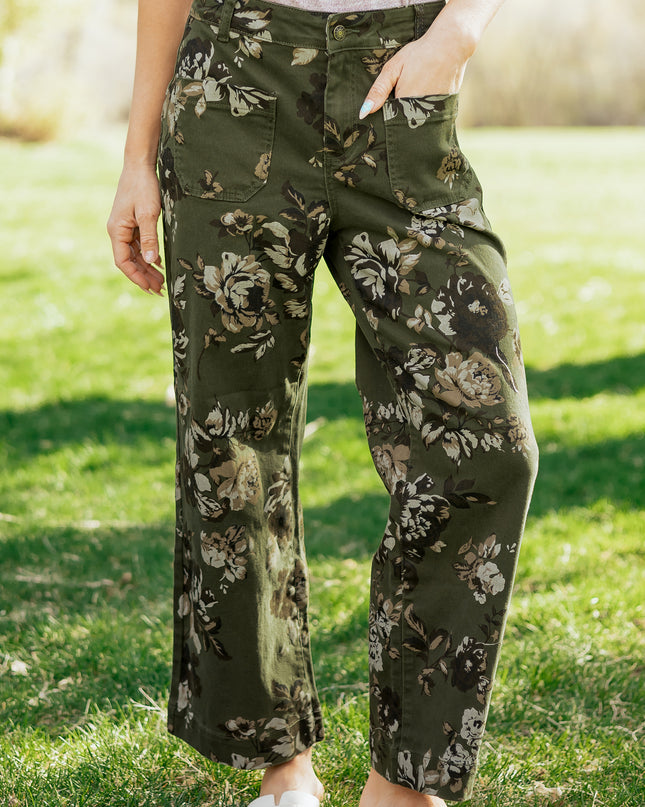 Green Vintage Floral Print Square Patch Pocket Raw Hem Shift Jeans