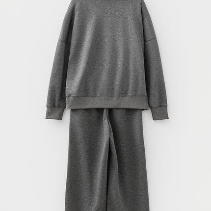 Medium Grey Collared V Neck Pullover Sweatshirt Sweatpants Set