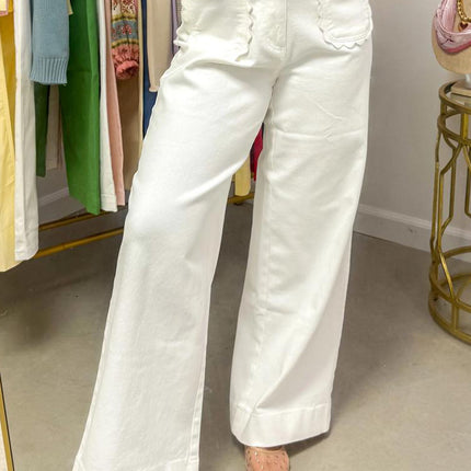 White Scalloped Patch Pocket Jeans