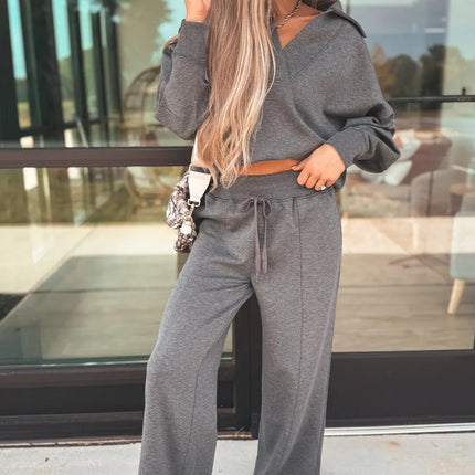 Medium Grey Collared V Neck Pullover Sweatshirt Sweatpants Set