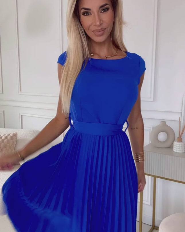 311-16 LILA Pleated dress with short sleeves - Royal Blue
