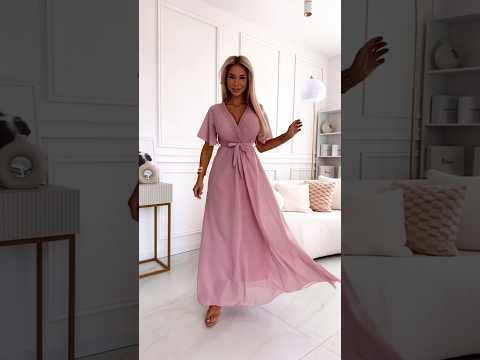 545-1 Long dress with a pleated neckline and ties - powder pink