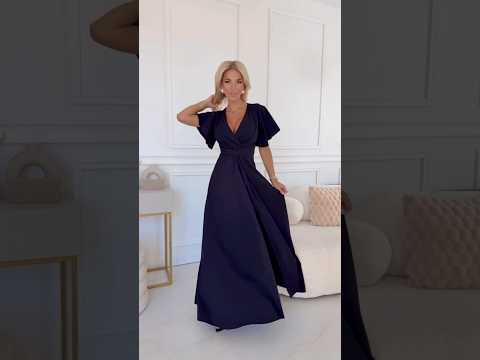 Black Long Dress with Leg Slit and Sleeves – Jennifer