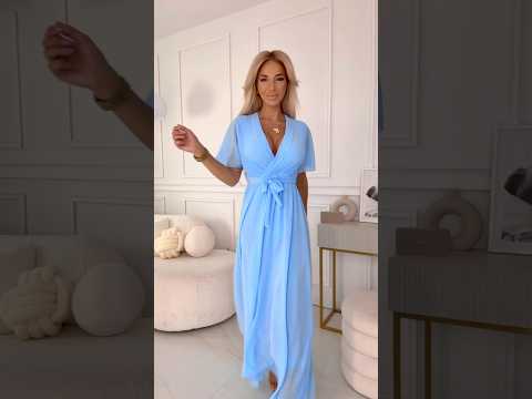 545-2 Long dress with pleated neckline and tie - light blue