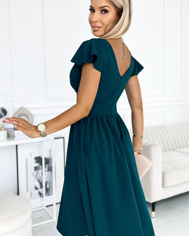425-1 MATILDE Dress with a neckline and short sleeves - green